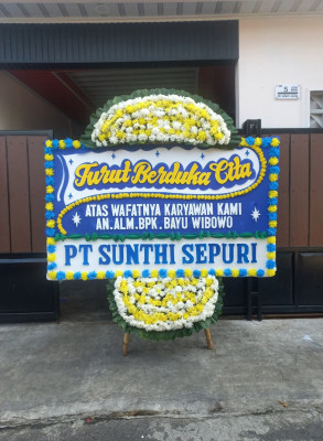 Papan Bunga Duka di Lamper Lor